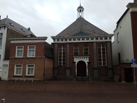 Foto Roosendaal, Bloemenmarkt 14-16